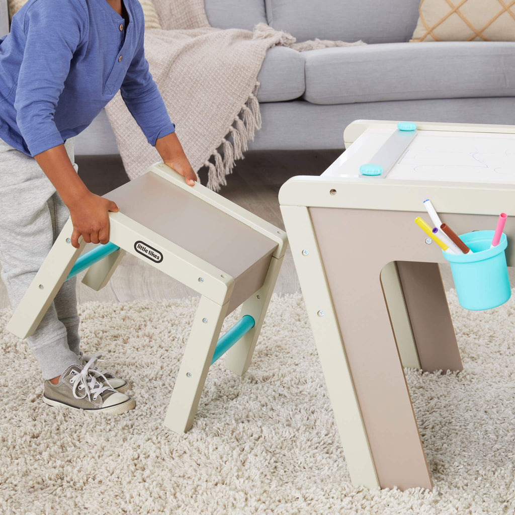 2-in-1 Easel and Art Table