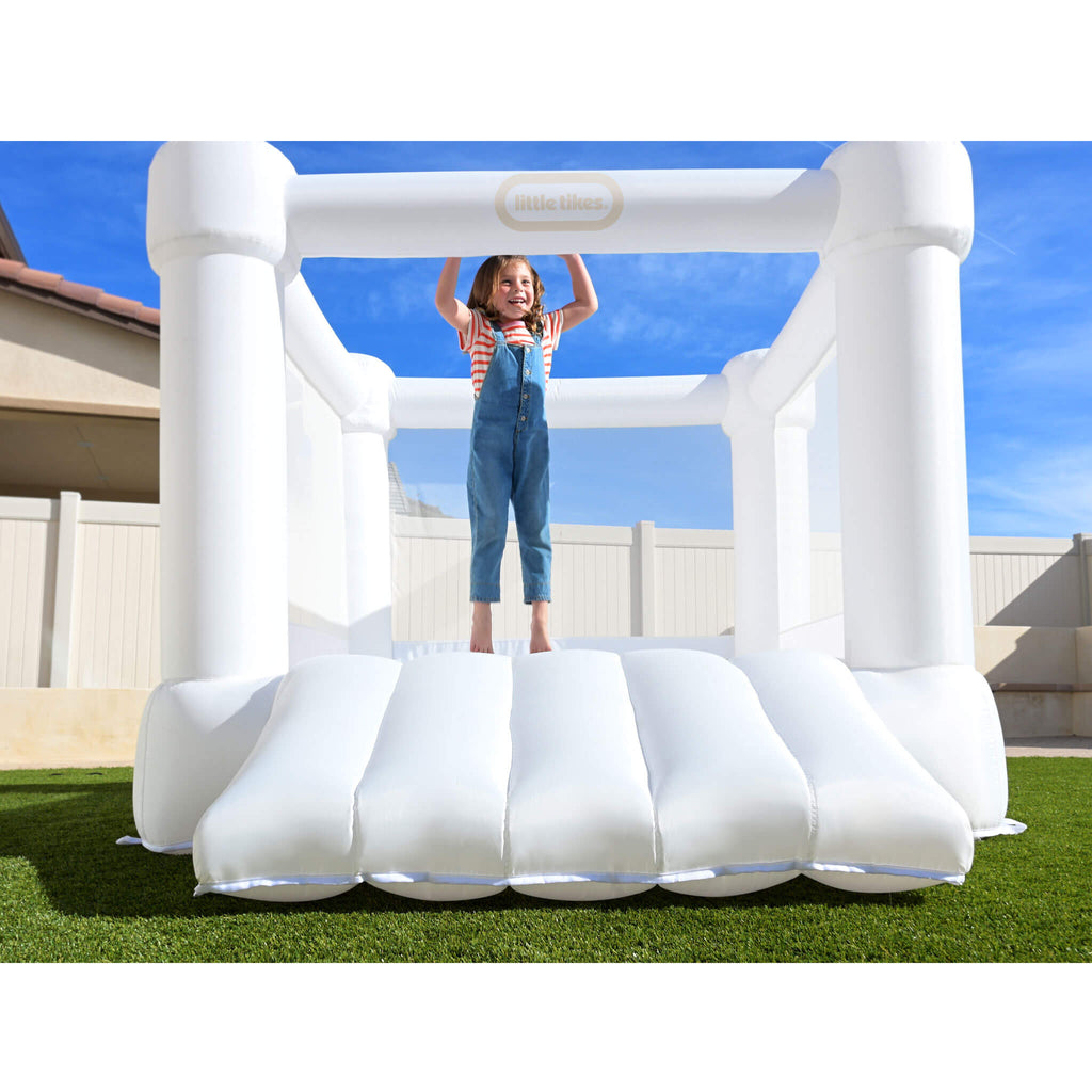 Cloud Collection? White Jr. Jump 'n Slide? Bouncer