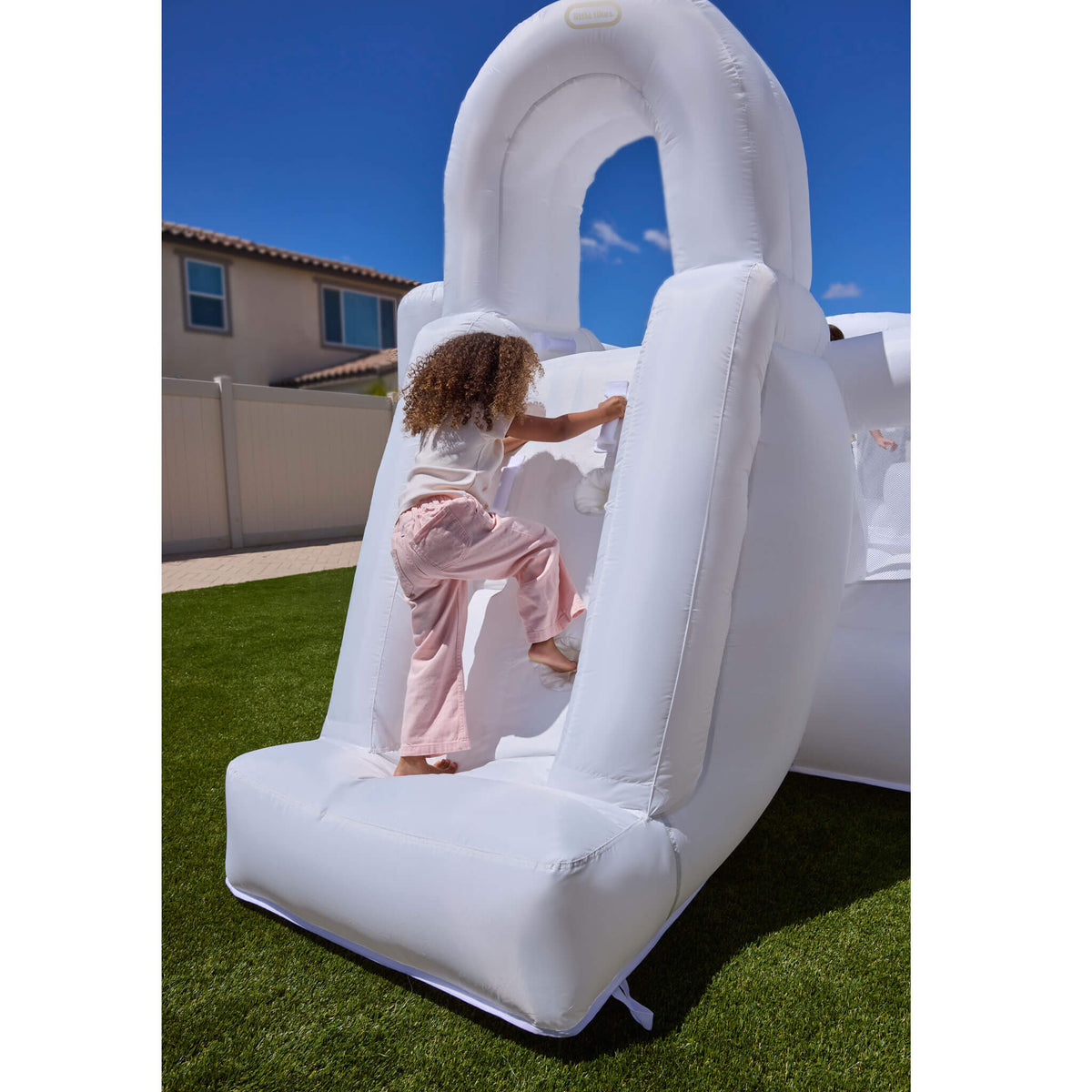 Cloud Collection? Jump 'n Double Slide Bouncer ¨C White
