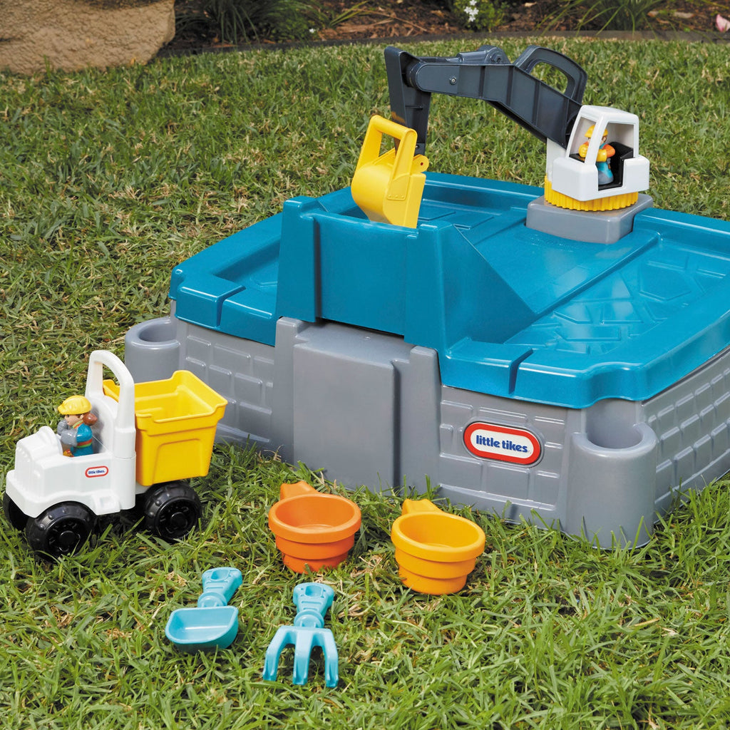 Dirt Diggers? Excavator Sandbox